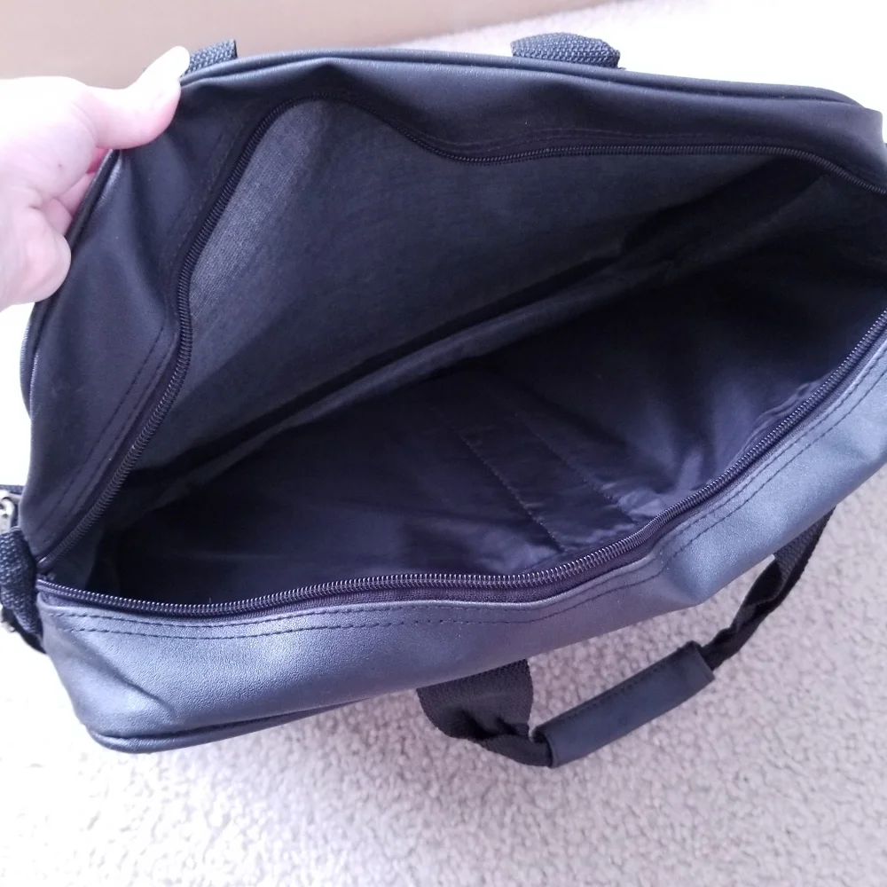 Leather Buckled Academic Messenger Shoulder Bag - Picture 4 of 16